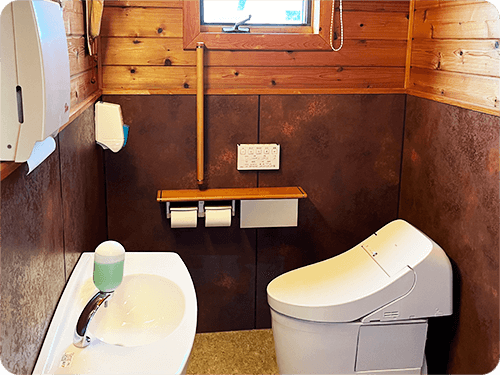 トイレには手すりを設置